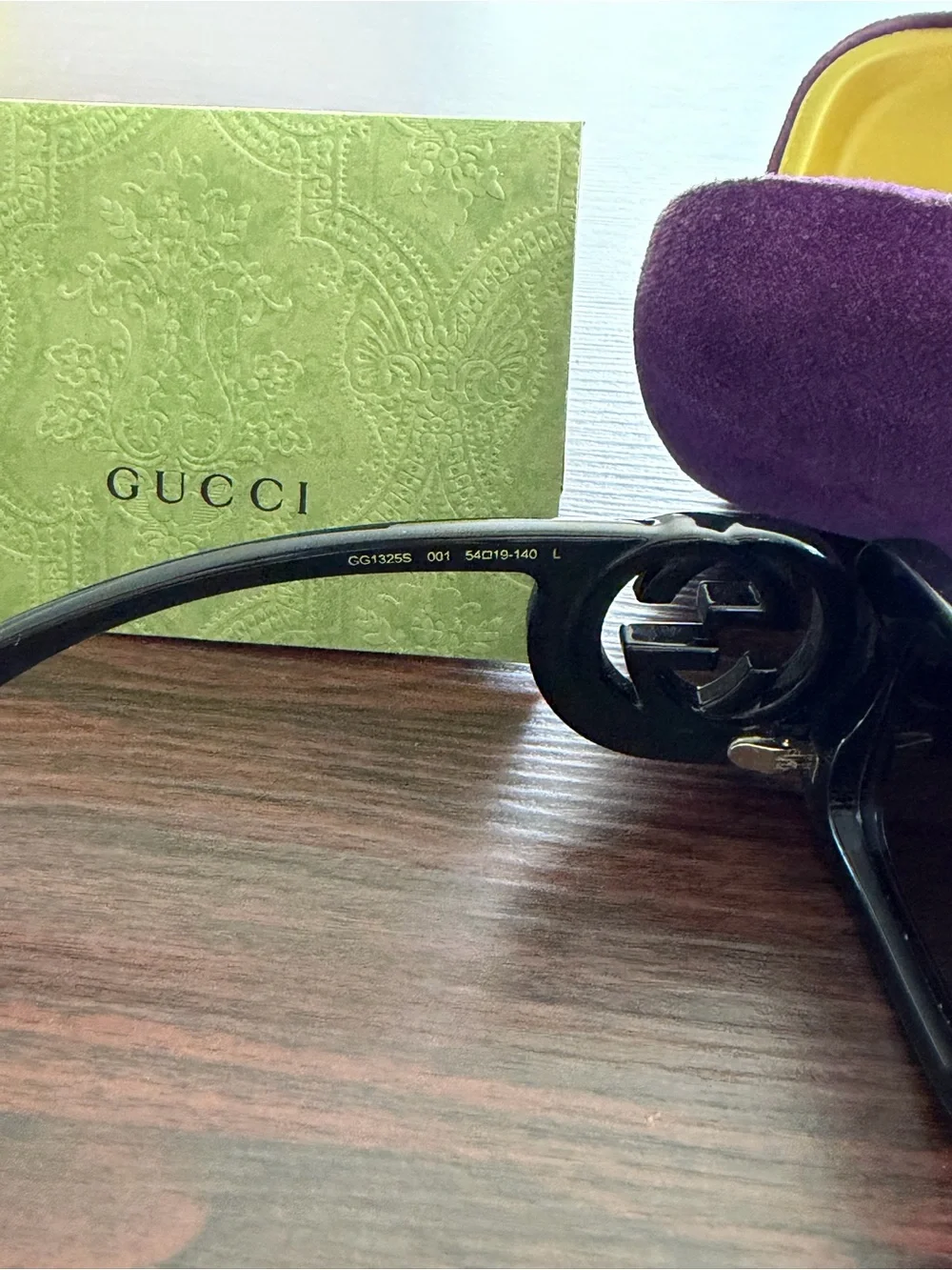 Gucci Black Women's GG1325S Logo-Arm Sunglasses